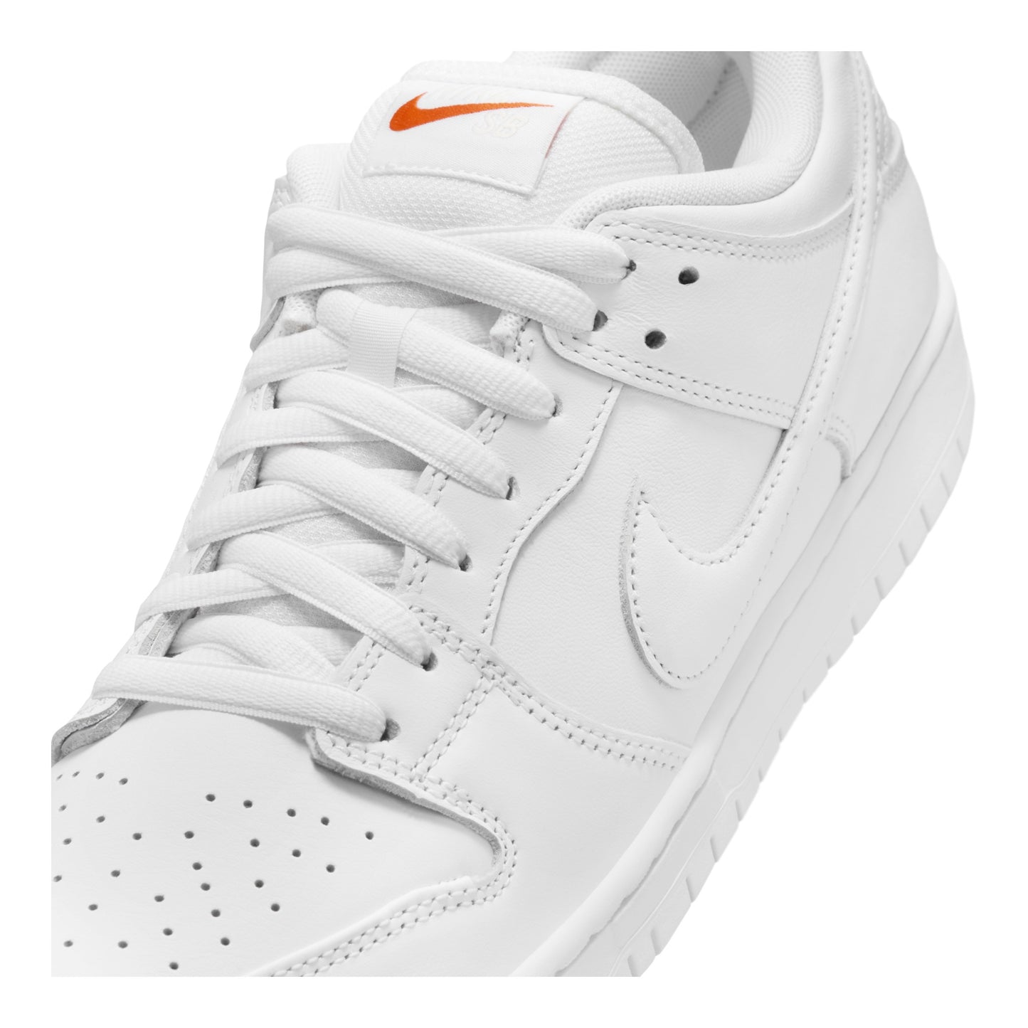 Nike SB Dunk Low Pro Triple White - FJ1674-100