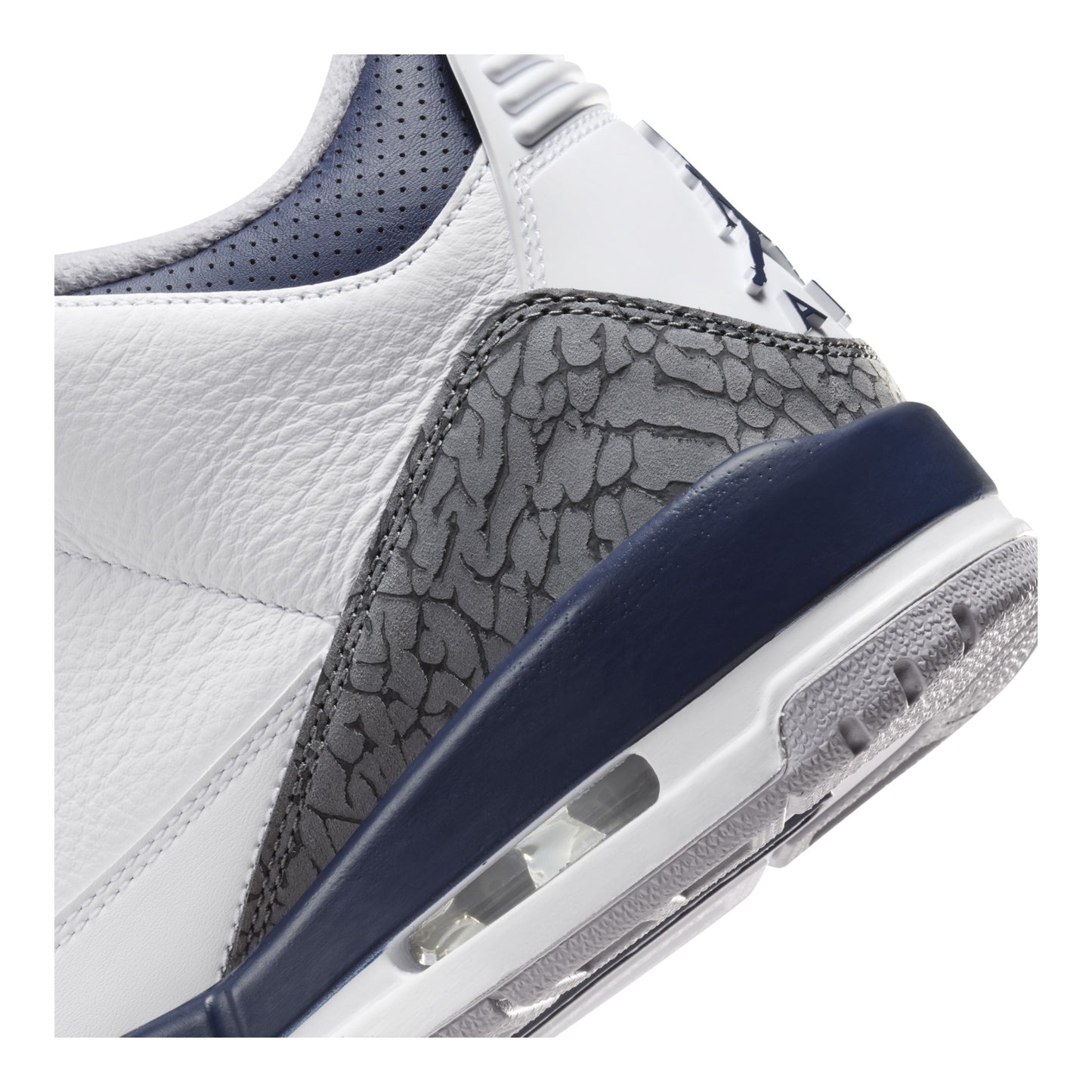 Air Jordan 3 Retro Midnight Navy - CT8532-140