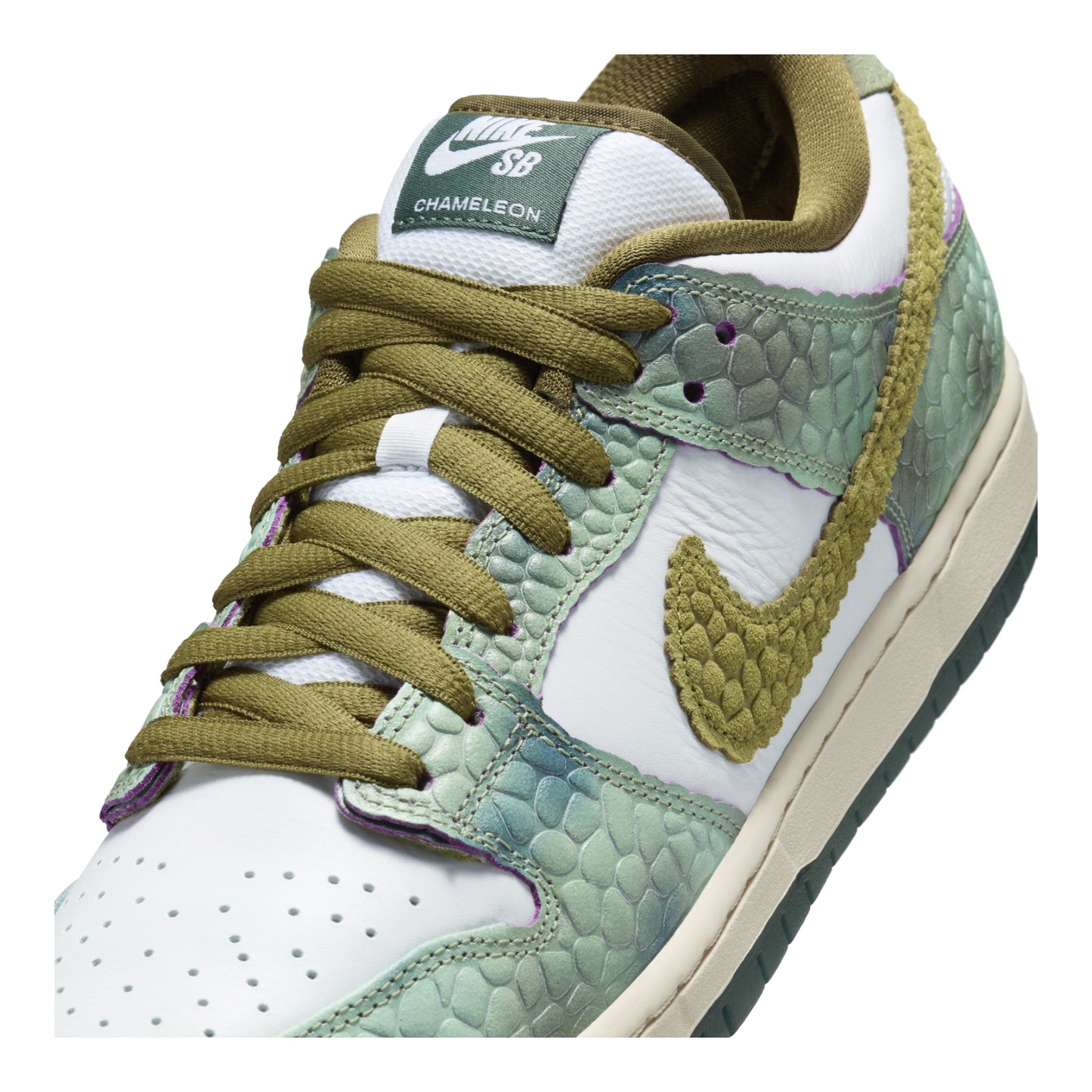 Nike SB Dunk Low Alexis Sablone Chameleon - HJ3386-300