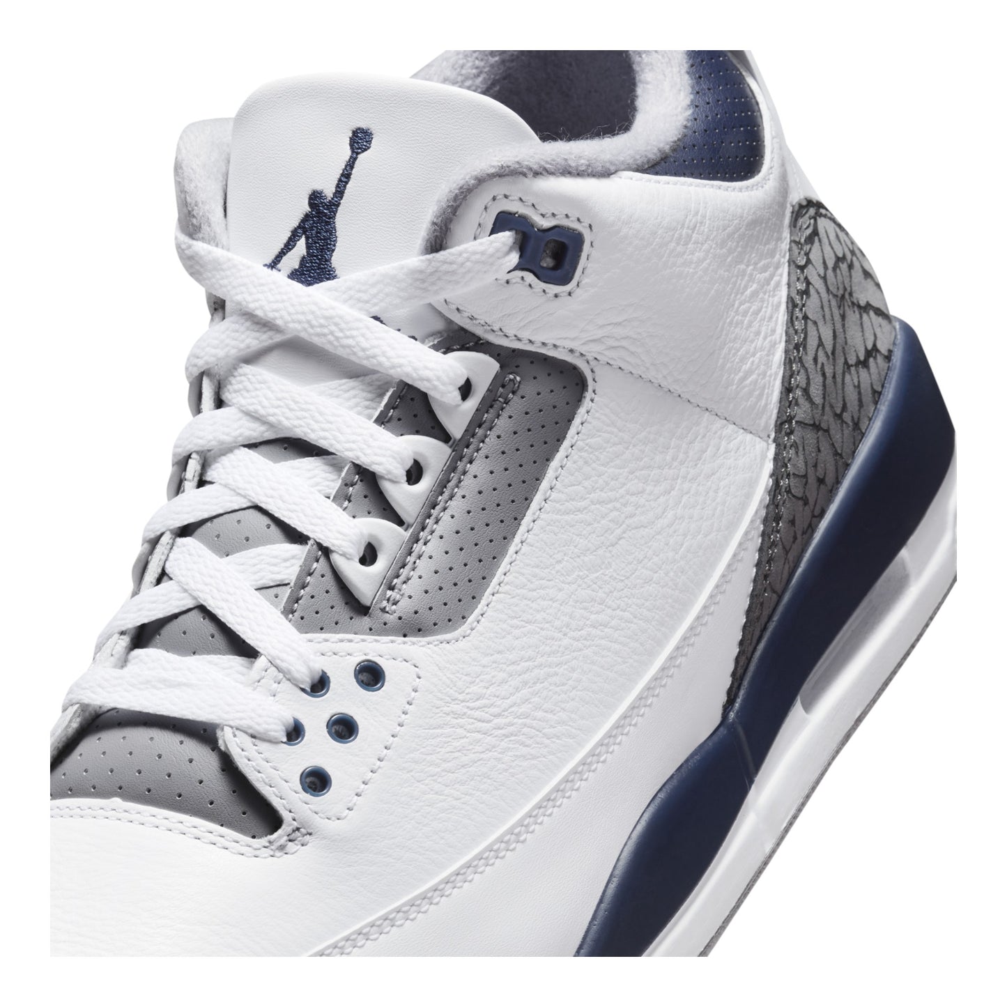 Air Jordan 3 Retro Midnight Navy - CT8532-140