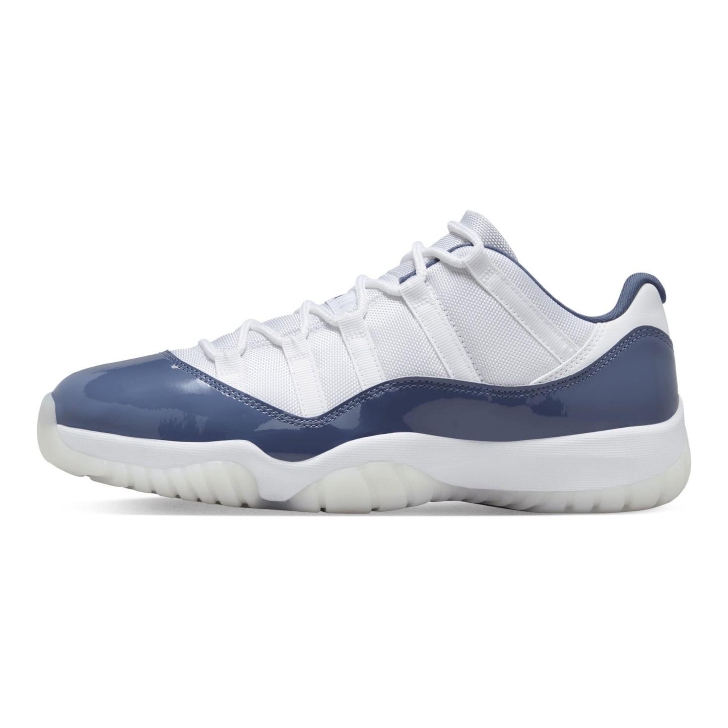 Jordan 11 Retro Low Diffused Blau - FV5104-104